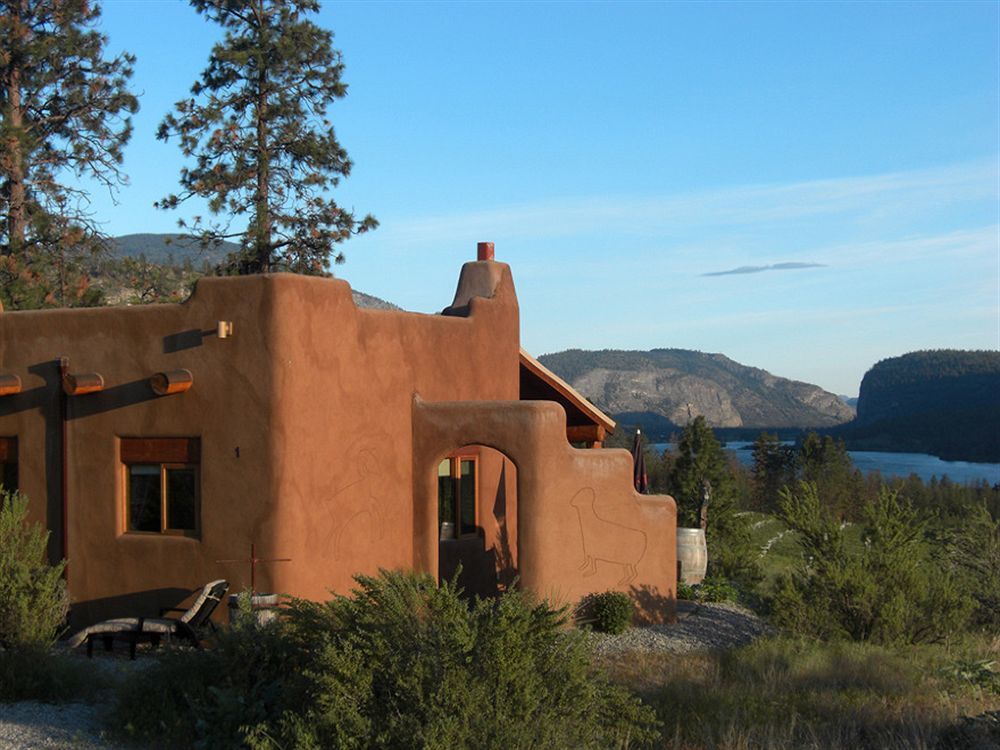 Okanagan Falls Bighorn Ridge Guesthouse מראה חיצוני תמונה